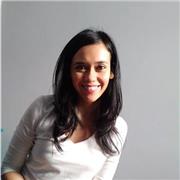Abogada y profesora superior en derecho. Clases on line